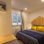 Maison De Plain-pied Avec Piscine Privee Et Wi-fi A - Fr-1-616-472 * Château-lʼÉvêque