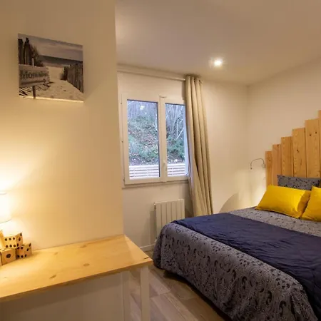 Holiday home Maison De Charme A Avec Piscine Privee - Fr-1-616-472