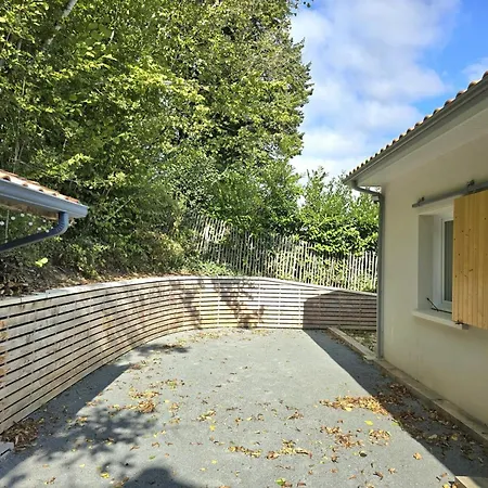 Maison De Plain-pied Avec Piscine Privee Et Wi-fi A - Fr-1-616-472 * Château-lʼÉvêque