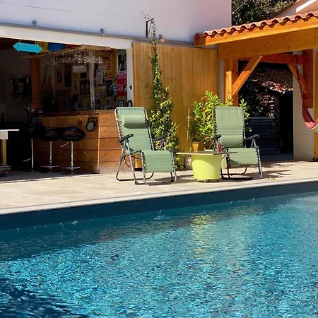 Maison De Charme à Château-l'évêque Avec Piscine Privée - Fr-1-616-472 Château-lʼÉvêque