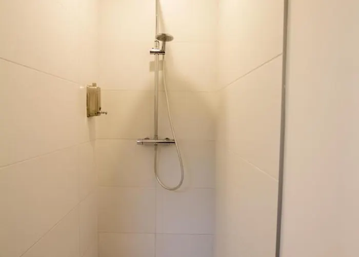 Maison De Plain-pied Avec Piscine Privee Et Wi-fi A - Fr-1-616-472 Château-lʼÉvêque